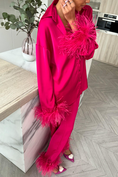 Брюки атласные с перьями (фуксия)